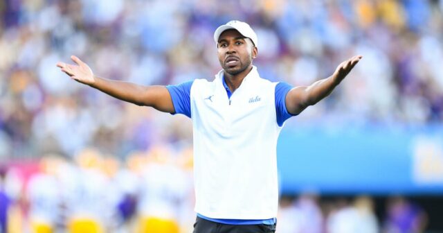 UCLA nemôže zaplatiť za povolenie, aby Martin Jarmond zamestnával svojho nasledujúceho futbalového trénera 

