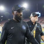 UCLA vypúšťa futbalový tréner Deshaun Foster po Winless Begin