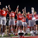 Ohio State si zachoval svoje ostriež na vrchole 25. tímu č. 1 v krajine na 4. týždeň