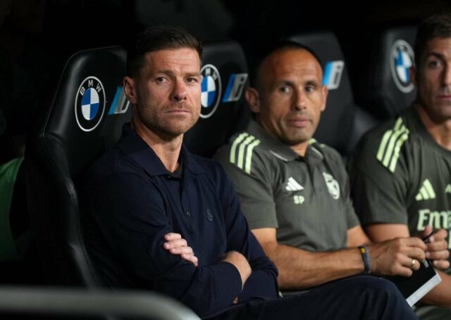 Úrady: Skutočný Madridský manažér Xabi Alonso Scops La Liga Honor 

