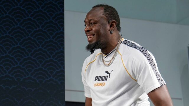 Usain skrutky „nie stresované“ dnešné celebrity určite poškodia jeho dokumenty 

