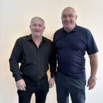 Ricky Hatton zomrel začiatkom tohto mesiaca vo veku iba 46 rokov - bývalému telu majstra sveta bol našiel jeho manažér Paul Speak (správne) vo svojom dome v Hyde v Manchestri