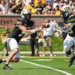 Futbal NCAA: Ul Lafayette v Missouri