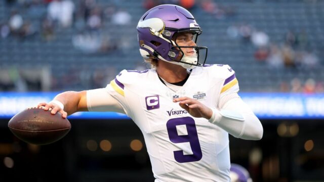 Vikings QB JJ McCarthy a priateľka Katya Kuropas odhaľujú narodenie dieťaťa 

