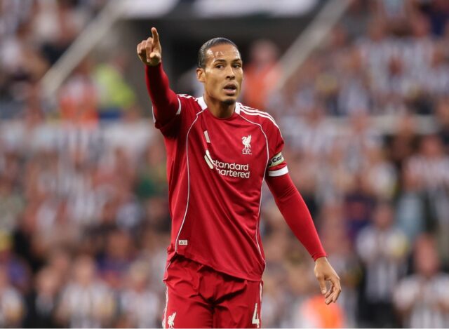 Virgil van dijk hodnotenie neskoro Victor verzus Atletico Madrid 

