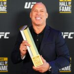 Vitor Belfort z boxerského obleku s Wanderlei Silva