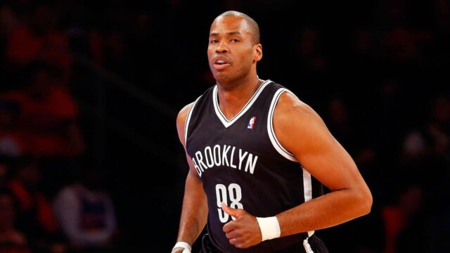 Vodca NBA Jason Collins začína terapiu rastu mysle, tvrdí členovia rodiny 

