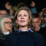 Vyhlásenie o spustení Tottenham po poklese 2 rekvizícií v strede komplikácií Amanda Staveley