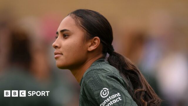 WSL Live: Liverpool vs Male Utd, Male City vs London City Lionesses, Brighton vs Everton & Leicester vs Tottenham 


