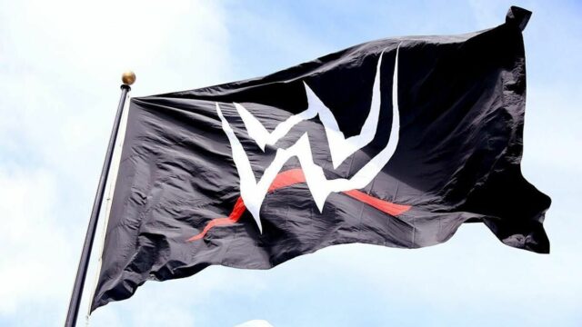 WWE údajne zvedavý na povolenie súrodenca významného celebrít 

