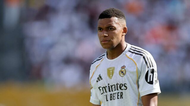 Xabi Alonso: Kylian Mbappe nie je nervózny z čeka 

