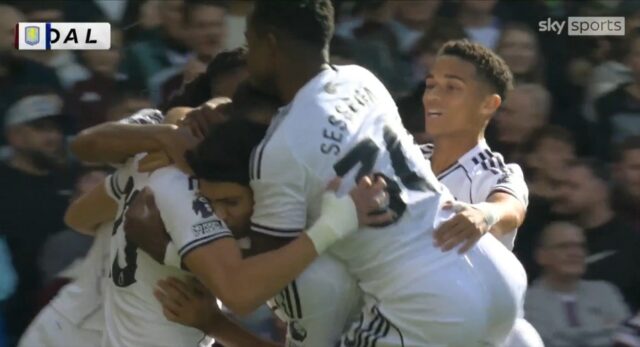 Zdá sa, že Raul Jimenez bol zranený Fulhamským kolegom v neobvyklej minúte počas objektívnej udalosti 

