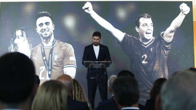 Zobraziť: Ruben Neves si pripomína Diogo Jota s úplne novým tetovaním 

