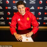 Senne Lammens napísala päťročnú dohodu s Man United v deň termínu