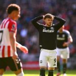 „Potrebuje to zistiť“- Harvey Elliott informoval, čo by mal urobiť ešte viac Unai Emery, keďže bitky s nehnuteľnosťami Aston prenájme bitky