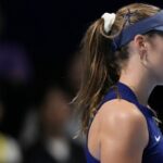 „Povzbudzovaná“ Katie Boulter zostáva pozitívna bez ohľadu na bitku Billie Jean King.