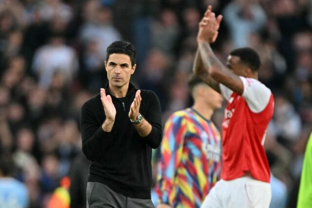 „Predvídateľné“- Mikel Arteta kontrastoval s Gareth Southgate, keď Viktor Gyokeres podporoval búšenie 

