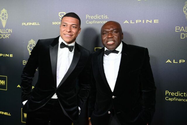 „To nie je jeho videohra“ - Wilfrid Mbappé chráni Kylian Mbappé neprítomnosť ochrannej práce 

