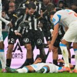 21-ročný spoluhráč Masona Greenwooda skolaboval na ihrisku ako vyhlásenie klubu