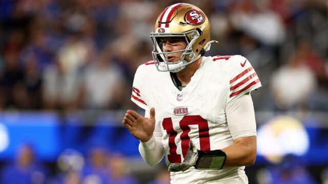 49ers 'Mac Jones videl mŕtvolu vo vode pred videohrom vs Rams: Record 

