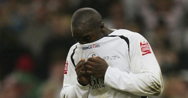Adebayo akinfenwa