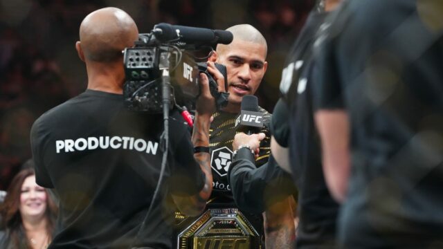 Alex Pereira požiadal o prevod na oddelenie ťažkej váhy UFC 

