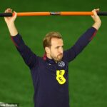 Kapitán Anglicka Harry Kane je hlavnou pochybnosťou o stretnutí svojej krajiny s Walesom zajtra