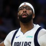 Anthony Davis z Mavs je každý deň neistý pre zápas v Mexico City