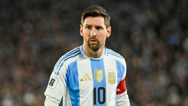 Argentína vs Portoriko futbalový oblek premiestnený z Chicaga do ft Lauderdale 


