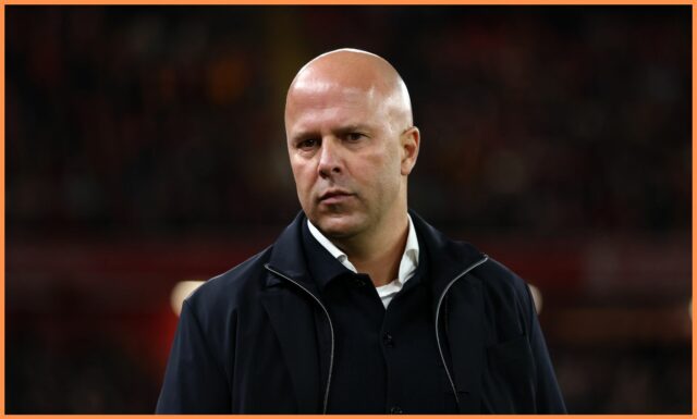 Hráči Liverpoolu v tíme sa zhŕkli pred zápasom Crystal Palace