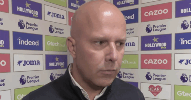 Arne Port v tvrdom vyhlásení obviňuje celebrity z Liverpoolu, že Tréner Liverpoolu Arne Slot po prehre s Brentfordom