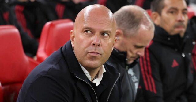 Arne Slot reaguje na hrozbu prepustenia Liverpoolu a vracia úder Arne Slot reaguje na hrozbu prepustenia Liverpoolu a vracia úder kritikom | Futbal | Šport