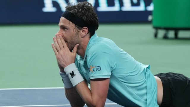 Arthur Rinderknech a Valentin Vacherot vyrábajú pozadie ATP v Šanghaji 

