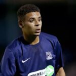 BREAKING Žena obvinená po tom, čo bývalá hviezda Bournemouthu prišla pri diaľničnej nehode o nohu