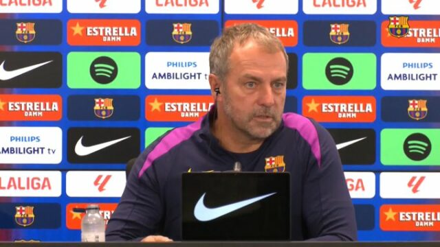 Barcelonský hlavný inštruktor Hansi Flick reaguje na španielskeho supervízora 

