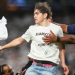 Bezpečnosť Yankees sa zaoberá 2 mužmi, ktorí sa ponáhľali v oblasti videohry ALDS 3