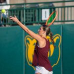 Bluff tenis porazil A&M Consolidated, aby postúpil na štátneho šampióna