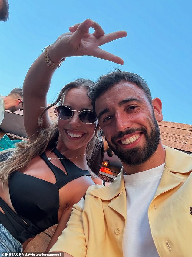 Bruno Fernandes odomkne odchod z Male United po hrnčeku s Manželka Bruna Fernandesa Ana zohrala kľúčovú úlohu v jeho rozhodnutí zostať v Man United po ponuke od Al-Hilala, ktorá zmenila život.