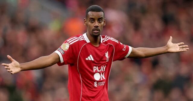 Alexander Isak sa trápil odkedy sa pripojil k šampiónovi Premier League v Liverpoole