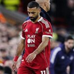Jamie Carragher varoval Arneho Slota, že Mohamed Salah by už nemal byť automatickým štartérom pre Liverpool