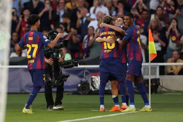 Celebrita Barcelony v súčasnosti vyvažuje cieľ alebo pomoc pri každom začiatku v organizácii Champions 

