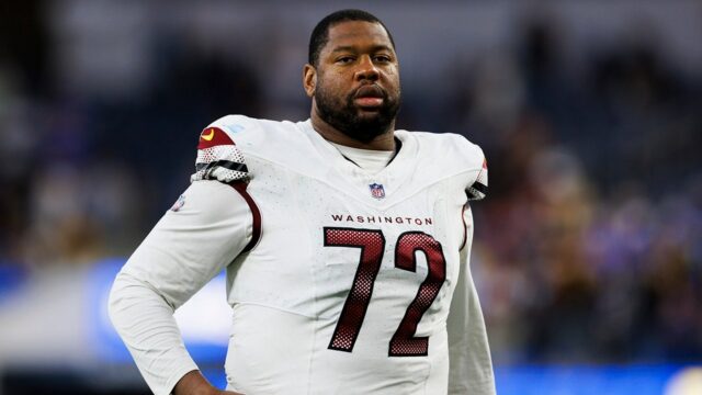 Charles Leno Jr opúšťa NFL, aby sa po nešťastnej strate partnera sústredil na rodinných príslušníkov 

