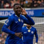 Chelsea urobila „podstatnú“ voľbu pred Moisesom Caicedom po krachu; Maresca odhaľuje ničivý dopad