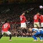 Danny Welbeck strelil pôsobivý priamy kop pre Brighton proti Manchestru United