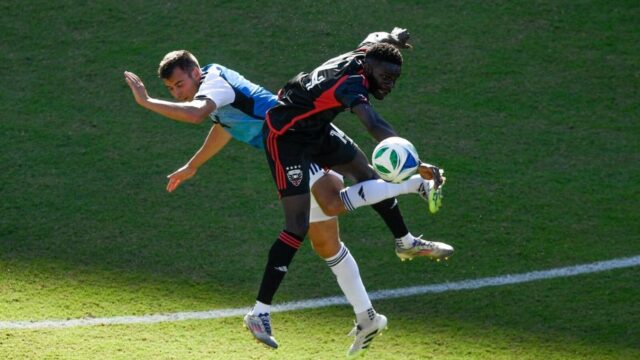 Cieľ Wilfried Zaha v prvej polovici zvýši Charlotte FC nad DC United 


