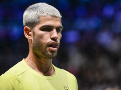Carlos Alcaraz musí pred finále ATP zodpovedať „otázky“, hovorí grandslamová legenda Čo potreboval Carlos Alcaraz povedať vo svojom rozhovore po nespokojnosti s Paris Masters