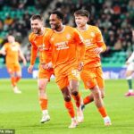 Útočník vystrelil v predčasnom otvorení na Easter Road, ktorý sa ukázal ako víťaz