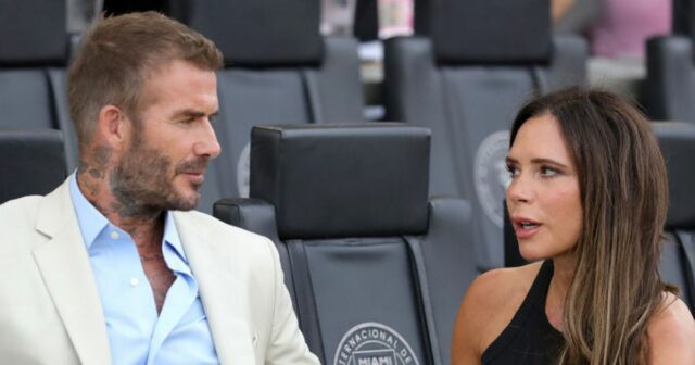 Davida Beckhama „zlomilo srdce“ žiadosťou dcéry Harper – „Toto sa Spolumajiteľ David Beckham z Inter Miami CF a manželka Victoria Beckham sa pozerajú na zápas Ligového pohára 2023 medzi Inter Miami CF a Atlanta United.
