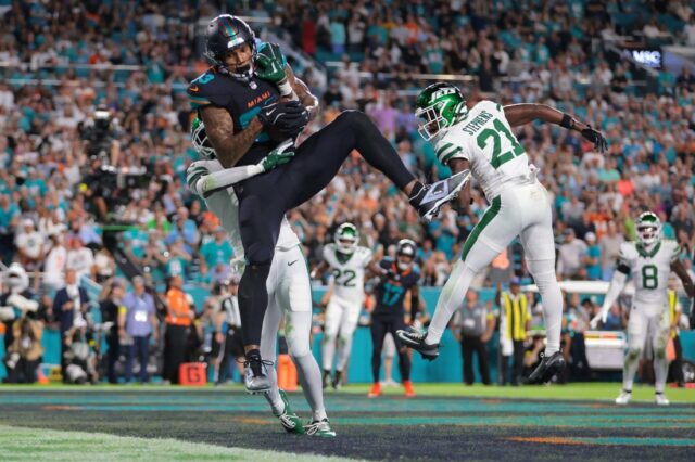 NFL: New York Jets v Miami Dolphins