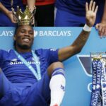 Didier Drogba si vyberá hráča Chelsea, ktorý mu pozoruhodne radí jeho herný dizajn